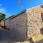 شقة Stone House Harmony - One Bedroom With Patio And Garden View 1 Zrnovo