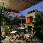 Stone House Harmony - One Bedroom With Patio And Garden View 1