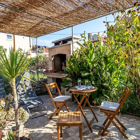 Stone House Harmony - One Bedroom With Patio And Garden View 1 *