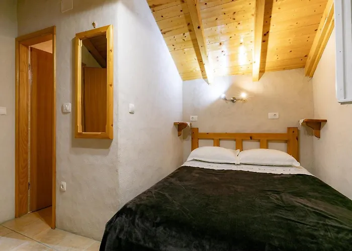Stone House Harmony - One Bedroom With Patio And Garden View 1 * Zrnovo