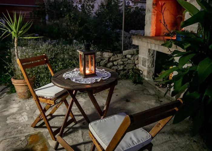 Stone House Harmony - One Bedroom With Patio And Garden View 1 Appartamento Zrnovo