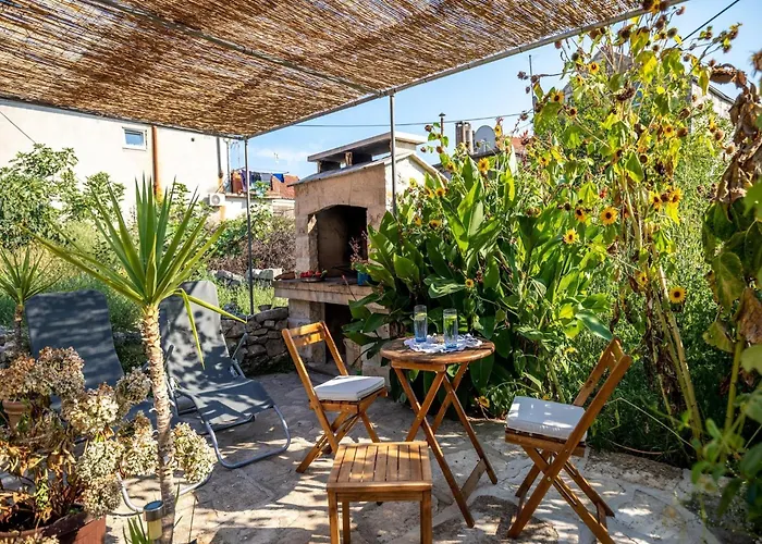 Stone House Harmony - One Bedroom With Patio And Garden View 1 *